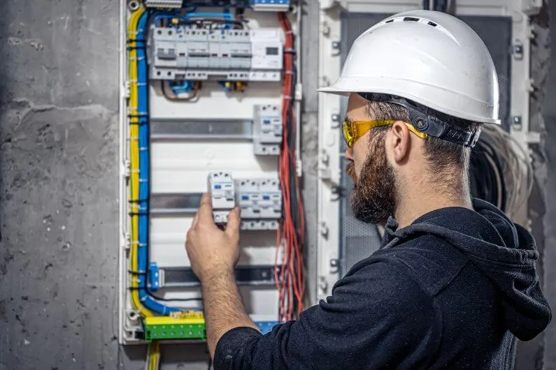 Eletricista Comercial em Guarulhos SP